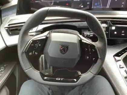 Photo 32 Peugeot 3008  Hybrid 145 e-DCS6