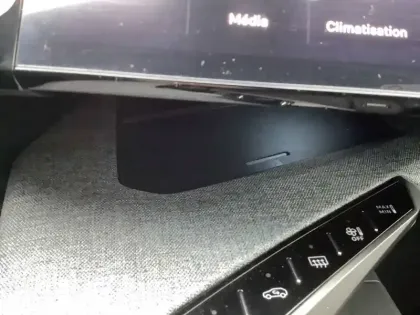 Photo 45 Peugeot 3008  Hybrid 145 e-DCS6