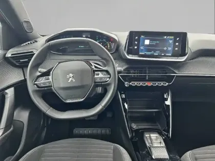 Photo 7 Peugeot 2008  Electrique 136 ch