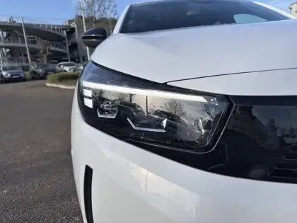 Photo 15 Opel Corsa  1.2 Turbo Hybrid 145 ch e-DCT6