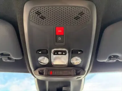 Photo 24 Opel Corsa  1.2 Turbo Hybrid 145 ch e-DCT6