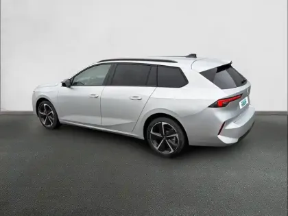 Photo 6 Opel Astra  Sports Tourer 1.5 Diesel 130 ch BVA8