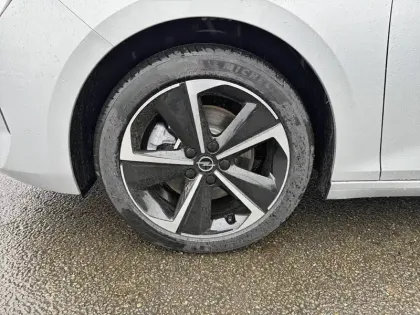 Photo 12 Opel Astra  Sports Tourer 1.5 Diesel 130 ch BVA8