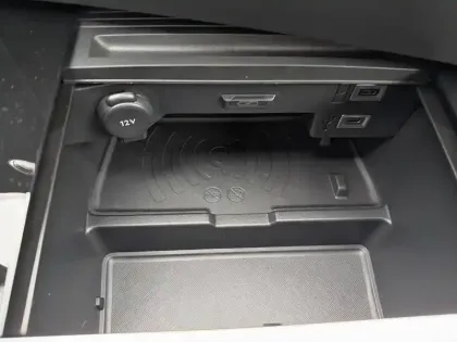 Photo 17 Opel Astra  Sports Tourer 1.5 Diesel 130 ch BVA8