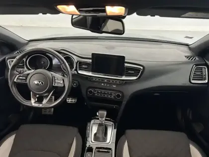 Photo 33 Kia Ceed Gén. III Ph1 GT Line 5