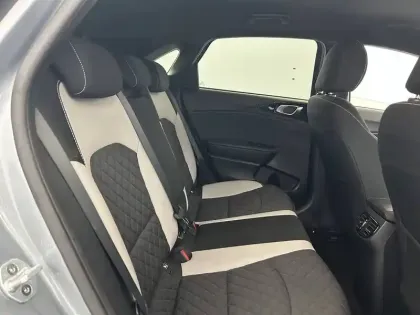 Photo 24 Kia Ceed Gén. III Ph1 GT Line 5