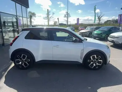 Photo 56 Renault 5 Renault  E-Tech Electrique 120 ch autonomie urbaine