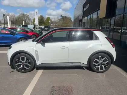 Photo 29 Renault 5 Renault  E-Tech Electrique 120 ch autonomie urbaine