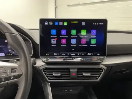 Photo 12 Seat Leon  1.5 eTSI Hybrid 115 DSG7