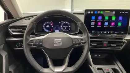 Photo 10 Seat Leon  1.5 eTSI Hybrid 115 DSG7