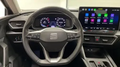 Photo 21 Seat Leon  1.5 eTSI Hybrid 115 DSG7