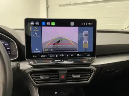 Photo 14 Seat Leon  1.5 eTSI Hybrid 115 DSG7