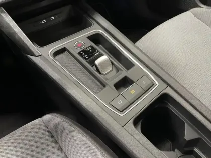 Photo 15 Seat Leon  1.5 eTSI Hybrid 115 DSG7