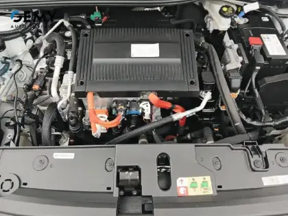 Photo 33 Peugeot 208  Electrique 50 kWh 136ch