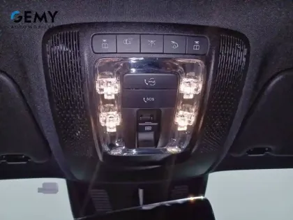 Photo 68 Mercedes GLA  200 d 8G-DCT