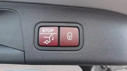 Photo 9 Mercedes GLA  200 d 8G-DCT