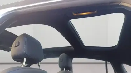 Photo 15 Mercedes GLA  200 d 8G-DCT