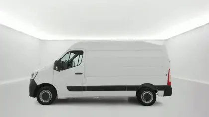 Photo 52 Renault Master  FGN TRAC F3500 L2H2 BLUE DCI 135