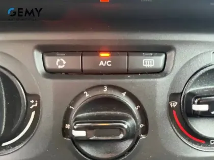 Photo 13 Citroën C3  PureTech 83 S&S BVM5