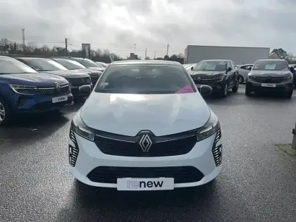 Photo 7 Renault Clio  E-Tech full hybrid 145 ch GSR2