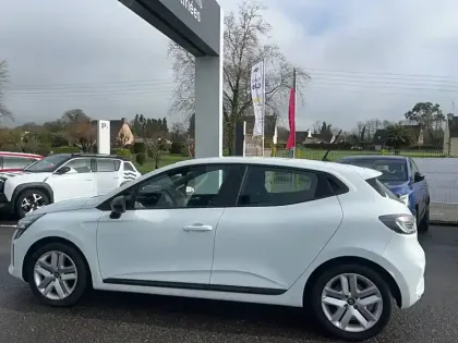Photo 23 Renault Clio  E-Tech full hybrid 145 ch GSR2