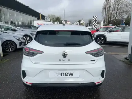 Photo 25 Renault Clio  E-Tech full hybrid 145 ch GSR2