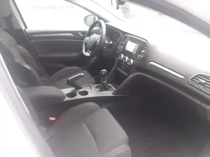 Photo 29 Renault Megane Gén. IV (BFB) Ph2 Business 5