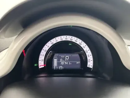 Photo 16 Renault Twingo  III Achat Intégral - 21