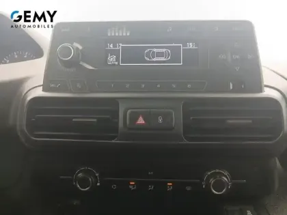 Photo 35 Peugeot Partner  FOURGON STANDARD 650 KG BLUEHDI 75 BVM5