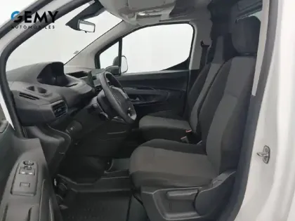 Photo 8 Peugeot Partner  FOURGON STANDARD 650 KG BLUEHDI 75 BVM5