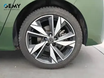 Photo 26 Peugeot 308  PHEV 180 e-EAT8