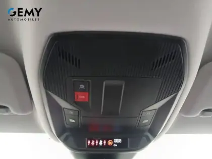 Photo 32 Peugeot 308  PHEV 180 e-EAT8