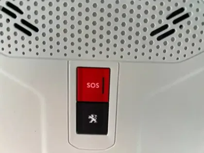 Photo 25 Peugeot 208  Electrique 50 kWh 136ch