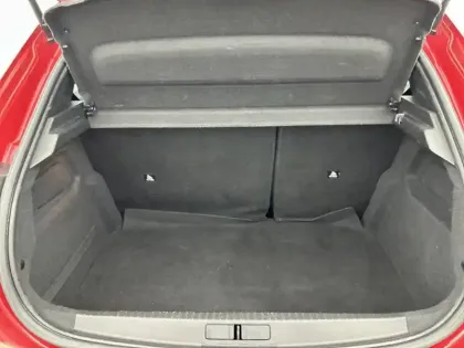 Photo 5 Peugeot 208  Electrique 50 kWh 136ch