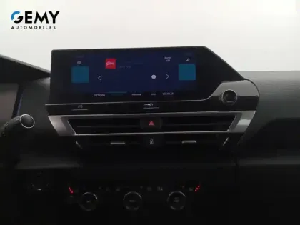 Photo 13 Citroën C4 e- 136 ch Automatique