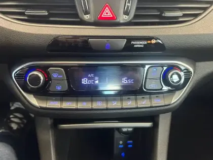 Photo 63 Hyundai I30 Gén. I Ph1 Executive 5