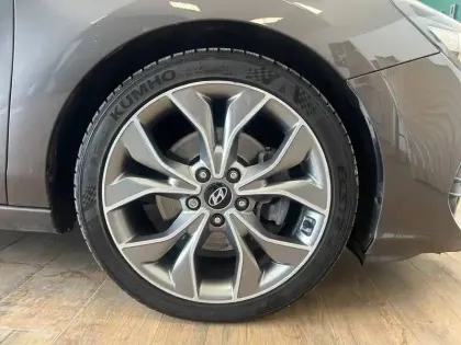 Photo 11 Hyundai I30  Fastback 1.6 CRDi 136 DCT-7