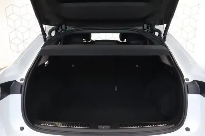 Photo 12 Renault Rafale  E-Tech full hybrid 200 ch