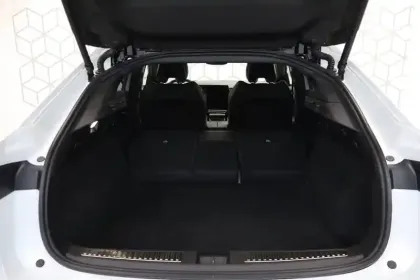 Photo 13 Renault Rafale  E-Tech full hybrid 200 ch