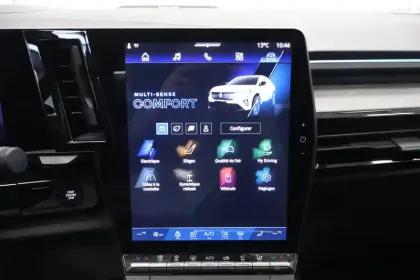 Photo 14 Renault Rafale  E-Tech full hybrid 200 ch