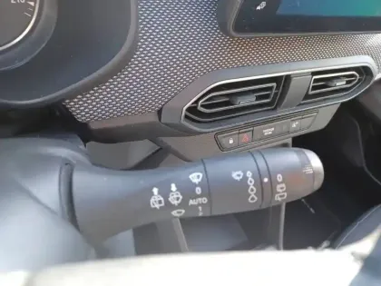 Photo 81 Dacia Sandero  SCe 65 - 22
