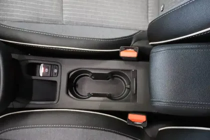 Photo 9 Renault Clio  Eco-G 100 ch GSR2