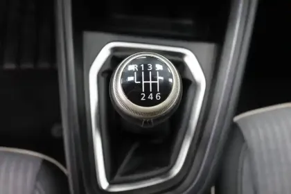 Photo 16 Renault Clio  Eco-G 100 ch GSR2