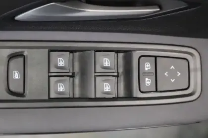 Photo 31 Dacia Jogger  ECO-G 100 7 places GSR2