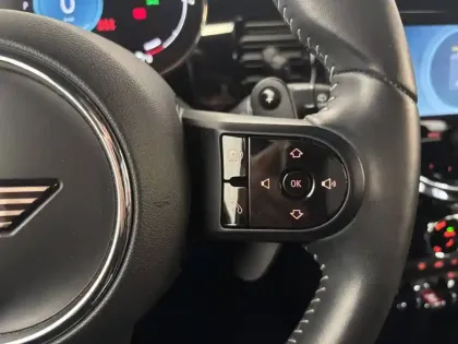 Photo 31 Mini Mini Hatch 5 Portes Cooper S 178 ch DKG7