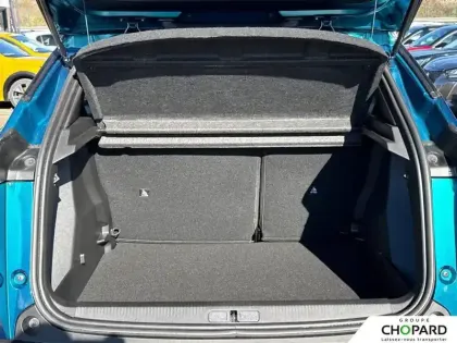 Photo 7 Peugeot 2008  Hybrid 145 e-DCS6