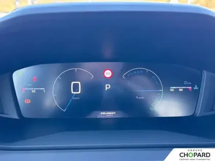 Photo 16 Peugeot 2008  Hybrid 145 e-DCS6