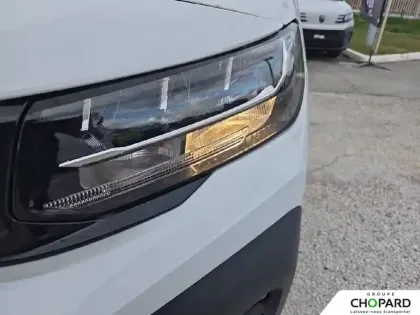 Photo 93 Peugeot Partner  FOURGON M DIESEL 100 CH MANUELLE