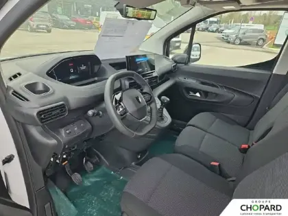 Photo 73 Peugeot Partner  FOURGON M DIESEL 100 CH MANUELLE