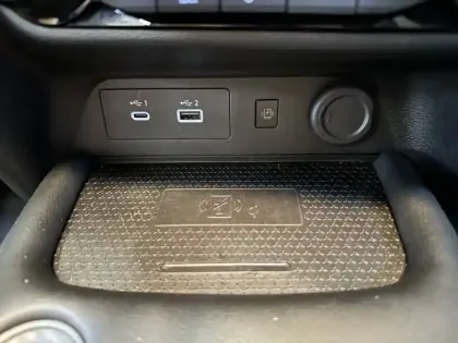 Photo 68 Nissan Juke  DIG-T 114